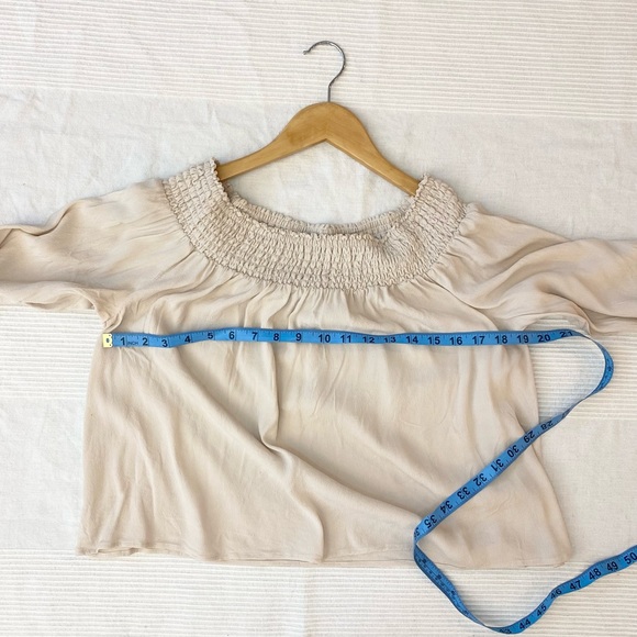 Aritzia Talula White Marcilly Off The Shoulder Top - Picture 7 of 16